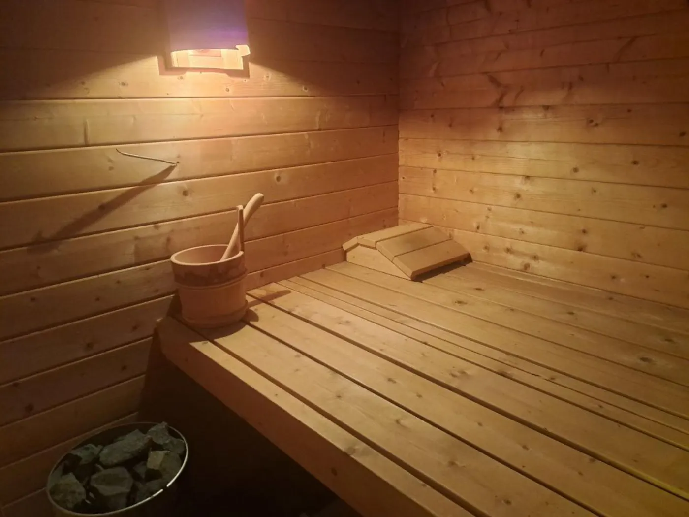 Light-wood sauna in Villa Rose